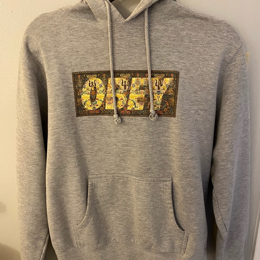OBEY Sweatshirt